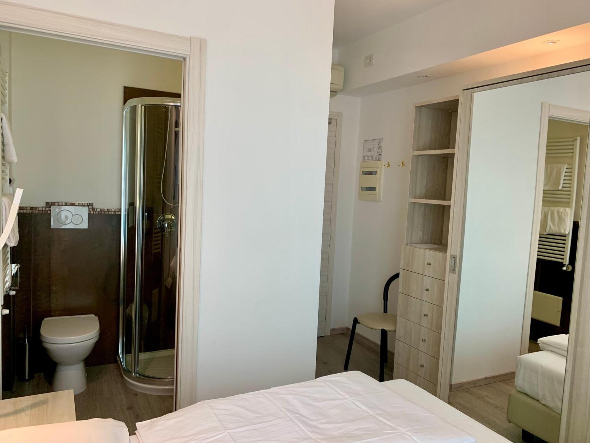 Italia 4* Garda (Verona)