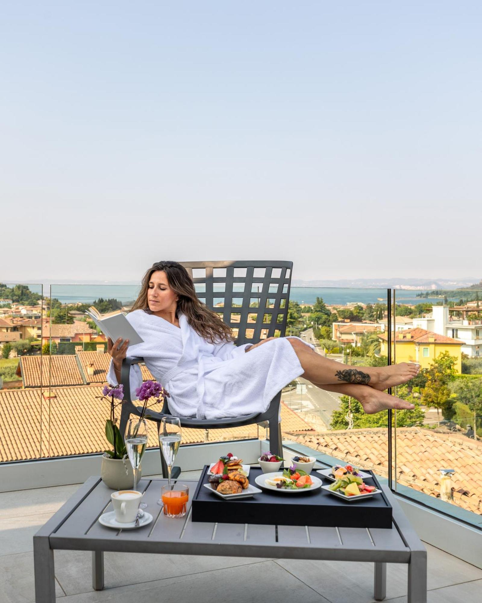 Italia Hotel 4*